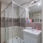 Bright Studio, 10min Centre, Free Parking Πράγα