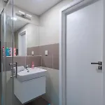 Bright Studio, 10min Centre, Free Parking Διαμέρισμα